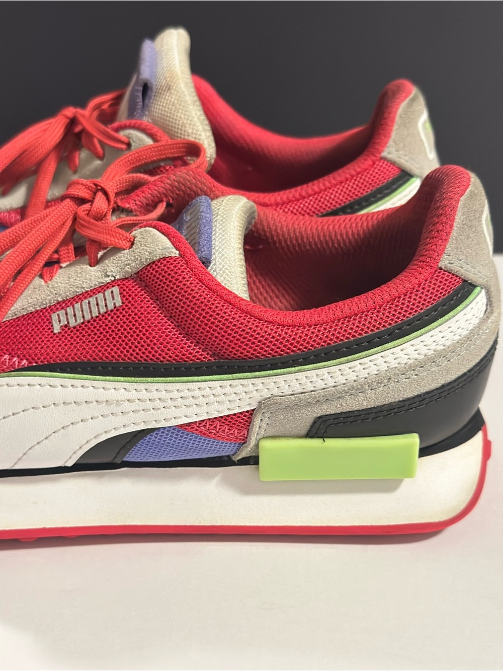 Puma Future Rider Womens Size 8 Red Blue White Gray Rider Foam 381684-01 Preppy - Picture 5 of 11